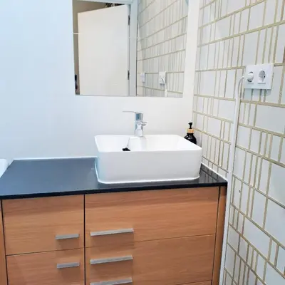 Un baño de LOFT DELUXE - MADRID RETIRO