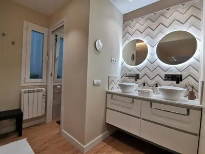 Un baño de Apartamento de Lujo - A 10 minutos del centro