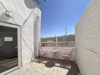 Un balcón o terraza de Ático con Terraza en Madrid