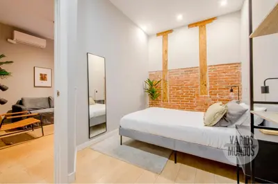 Cama o camas de una habitación en Confort Madrileño para 8 en Tirso de Molina E2