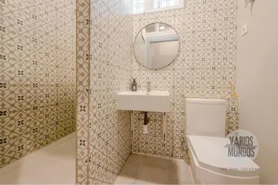 Un baño de Madrid a tu alcance para 7, Travesía de Pozas 4 E2