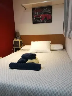 Cama o camas de una habitación en Microloft en Lavapiés, 15 metros
