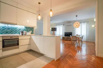 Una cocina o zona de cocina en Modern Spacious-3Bedrooms 2Bathrooms-Retiro