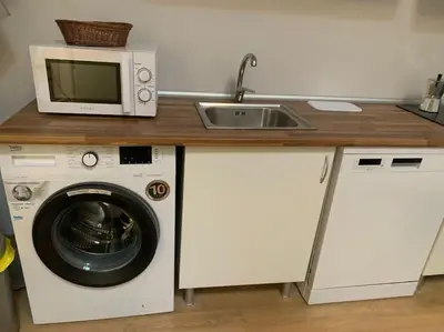Una cocina o zona de cocina en Studio in Barrio Salamanca (D)