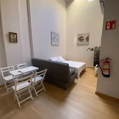 Studio in Barrio Salamanca (D)