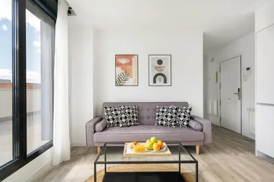 Zona de estar de Dobo Madrid San Diego