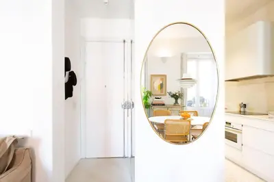 Una cocina o zona de cocina en Elegant apartment next to Paseo del Prado - Alameda