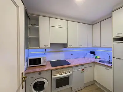 Una cocina o zona de cocina en Amazing & centric flat in Malasaña - M20D