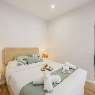 Luxe apartments Madrid Rio by RentitUP
