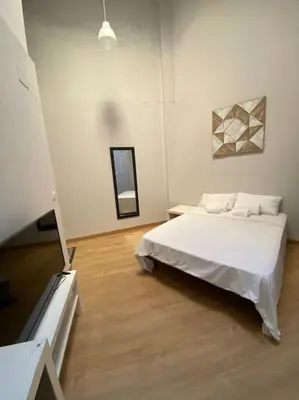 Cama o camas de una habitación en Duplex in Guindalera (E)