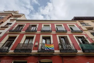 Edificio en el que se encuentra el apartamento