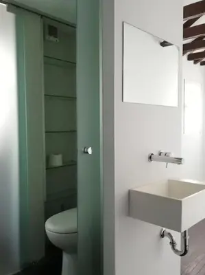 Un baño de Cozy Duplex in Malasaña - Ac10