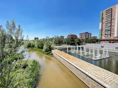 Vista de un río cerca de este apartamento