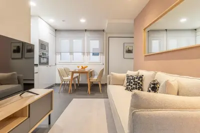 Zona de estar de Vibrant 2BR Apartment in La Latina
