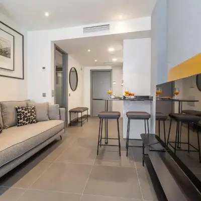 Modern 2-Person Studio in Madrid Center