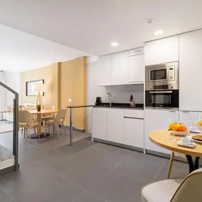 Amazing new duplex for 4