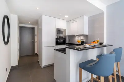 Una cocina o zona de cocina en Amazing private terrace 2 BR