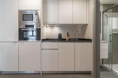 Una cocina o zona de cocina en Fresh 2-Bed Apartment for 3 in La Latina