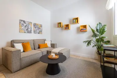 Zona de estar de Cozy 2-Bed Apartment for 4 in Central Madrid