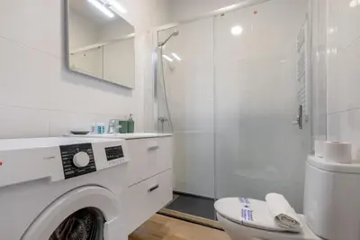Un baño de Chic cozy renovated 2bedr2bath apt - Chamberí