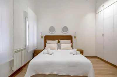 Cama o camas de una habitación en Chic cozy renovated 2bedr2bath apt - Chamberí