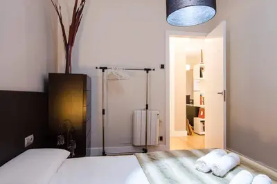 Cama o camas de una habitación en Bright Cozy - Retiro Madrid city centre