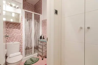 Un baño de Bright Cozy - Retiro Madrid city centre