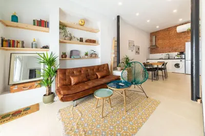 Una cocina o zona de cocina en Modern and Cozy - 2 Bedrooms 1 Bathroom - Lavapiés