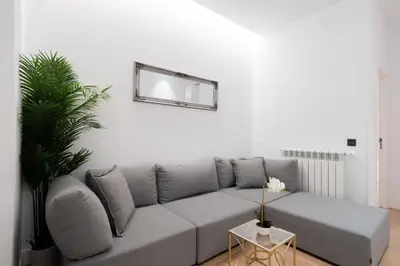 Zona de estar de Chueca Hortaleza 12Pax 5 Bedrooms 5 Baths