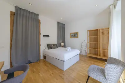 Cama o camas de una habitación en GuestReady - Madrid Urban Retreat