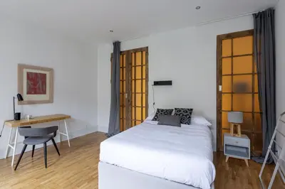 Cama o camas de una habitación en GuestReady - Madrid Urban Retreat