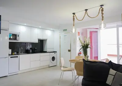 Una cocina o zona de cocina en Apartamento Ágüelos