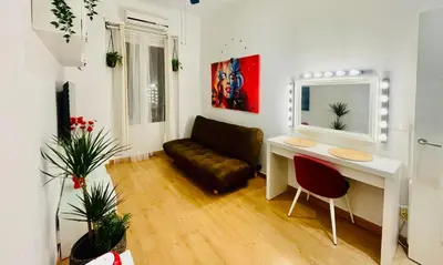 Zona de estar de APARTAMENTO MUY CENTRICO - entre PALACIO REAL Y PLAZA MAYOR