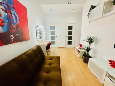 Zona de estar de APARTAMENTO MUY CENTRICO - entre PALACIO REAL Y PLAZA MAYOR