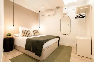 Cama o camas de una habitación en Apartamento Silvela Duplex en Madrid
