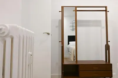 Cama o camas de una habitación en For You Rentals Amplia Casa temporal Madrid de 3 Dormitorios M VIL45