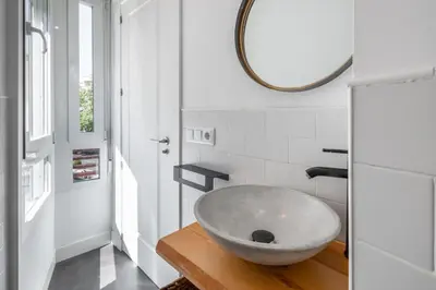 Un baño de Modern and Bright - 1Bedroom 1Bathroom - Salamanca