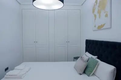 Cama o camas de una habitación en Cozy 2 bedrooms apartment in Chamberi (A.M)