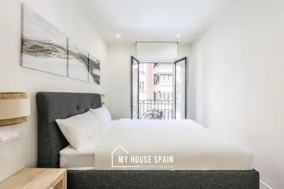 Cama o camas de una habitación en MyHouseSpain - Renovado y luminoso apartamento