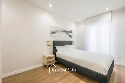 Cama o camas de una habitación en MyHouseSpain - Renovado y luminoso apartamento