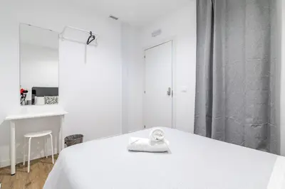 Cama o camas de una habitación en AYZ Princesa-Auto check-in property