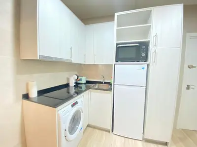 Una cocina o zona de cocina en ESTUDIOS GRAN VÍA