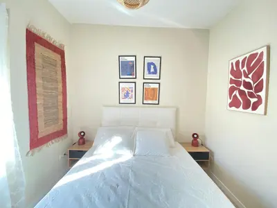 Cama o camas de una habitación en ESTUDIOS GRAN VÍA