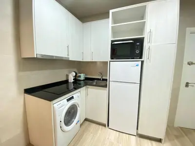 Una cocina o zona de cocina en ESTUDIOS GRAN VÍA