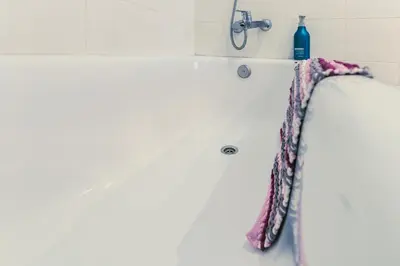 Un baño de Madrid Rio