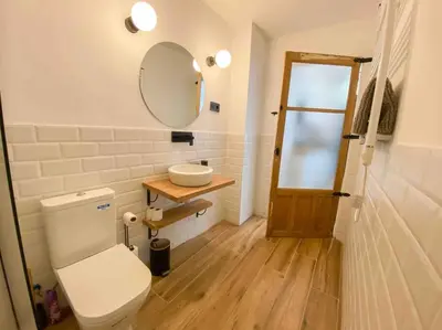 Un baño de Modern and cozy flat in La Latina - 2 double beds