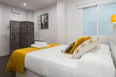 Cama o camas de una habitación en Modern flat in the city center - Madrid SEG