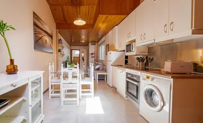 Una cocina o zona de cocina en Luz natural