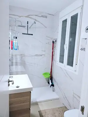 Un baño de Acogedor apartamento en Atocha by beBalmy