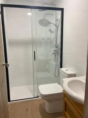 Un baño de GARDEN HOUSE Madrid